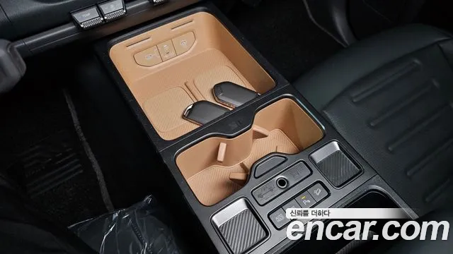 Kia Tasman Tasman 2.5T Бензин 2WD — Фото автомобиля 15