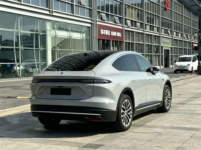 Nio EC6 — Фото автомобиля 6