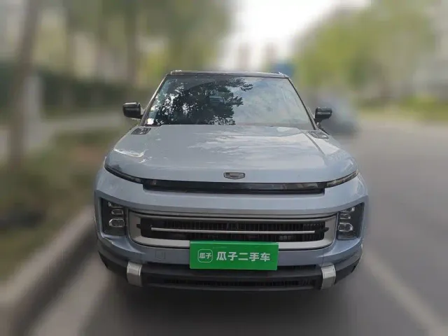 Geely ICON — Фото автомобиля 2