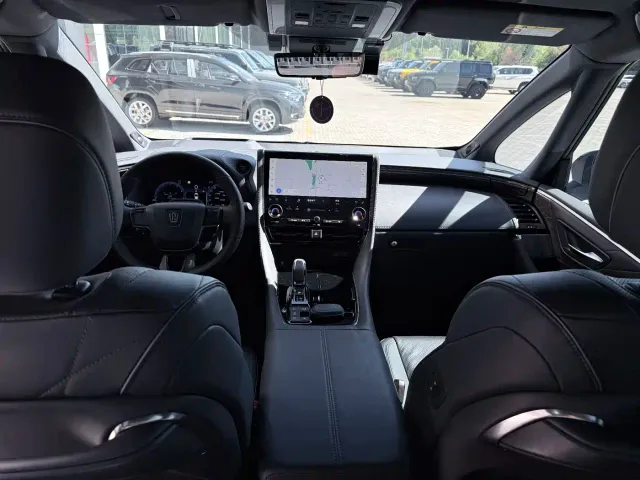 Toyota Vellfire — Фото автомобиля 16
