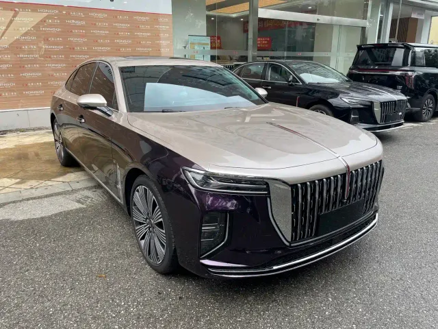 Hongqi H9 — Фото автомобиля 3