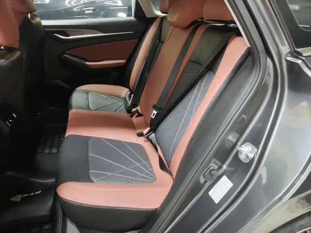 Changan Eado — Фото автомобиля 16