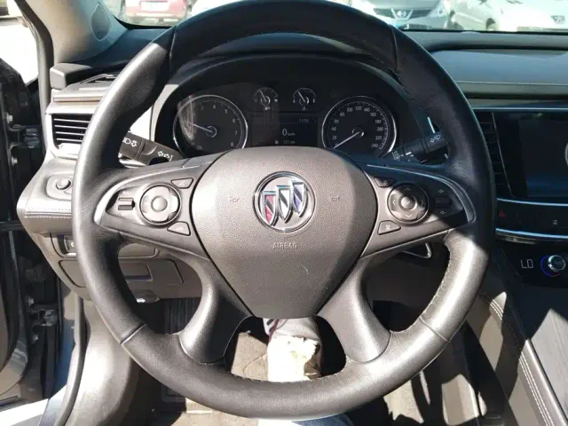 Buick LaCrosse — Фото автомобиля 15