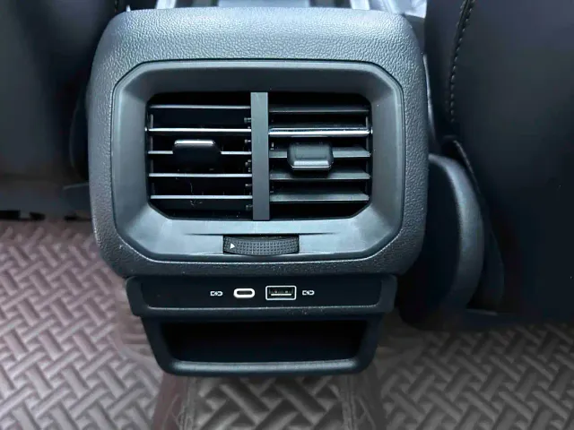 Volkswagen Tharu — Фото автомобиля 15