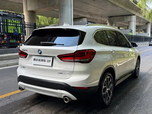 BMW X1 — Фото автомобиля 6