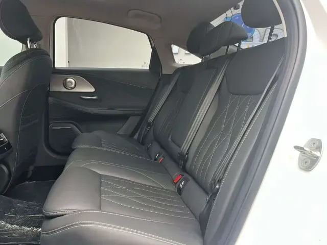Chery Arrizo 8 — Фото автомобиля 6
