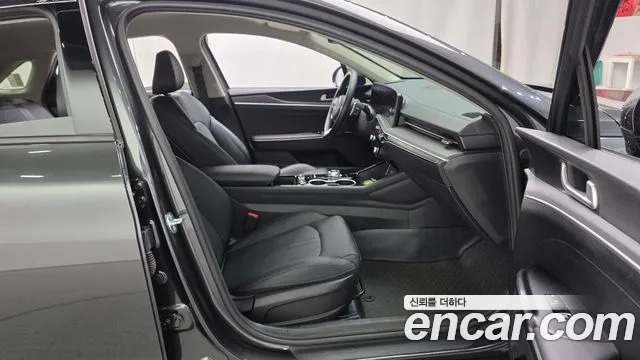 Kia K5 Новый K5 3 поколение 2.0 LPi(Для проката) — Фото автомобиля 21