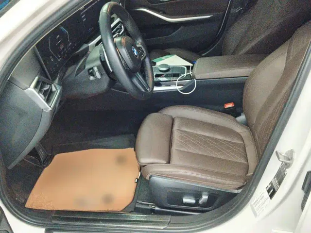 BMW 3 Series — Фото автомобиля 11
