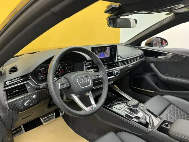 Audi RS 5 — Фото автомобиля 29