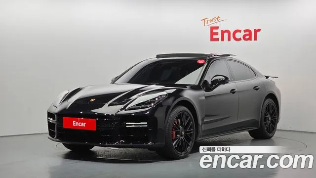 Фотография автомобиля — Porsche Panamera