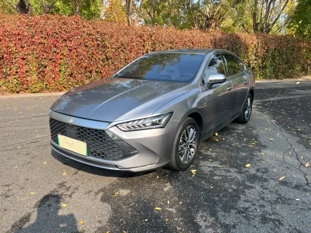 Фотография автомобиля — BYD Qin PLUS
