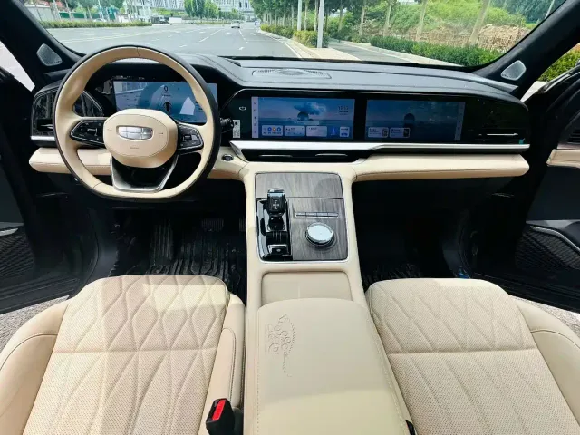 Geely Xingyue L — Фото автомобиля 6