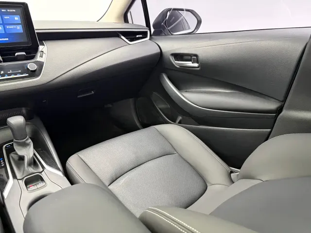 Toyota Corolla — Фото автомобиля 10