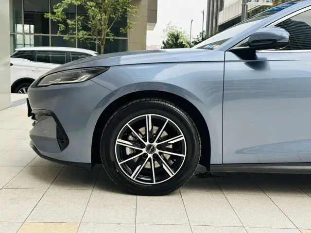 BYD Seal 06 — Фото автомобиля 21