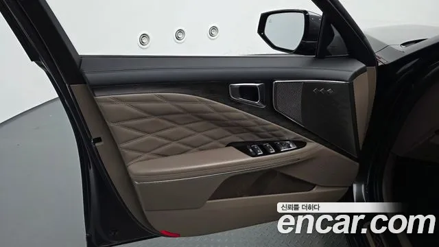 Kia K8 Hybrid — Фото автомобиля 13