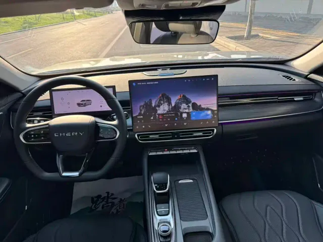 Chery Arrizo 8 PRO — Фото автомобиля 5