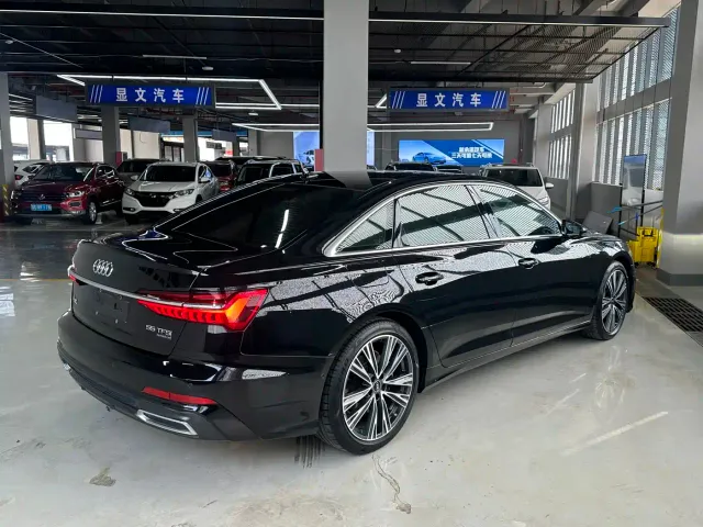 Audi A6L — Фото автомобиля 5