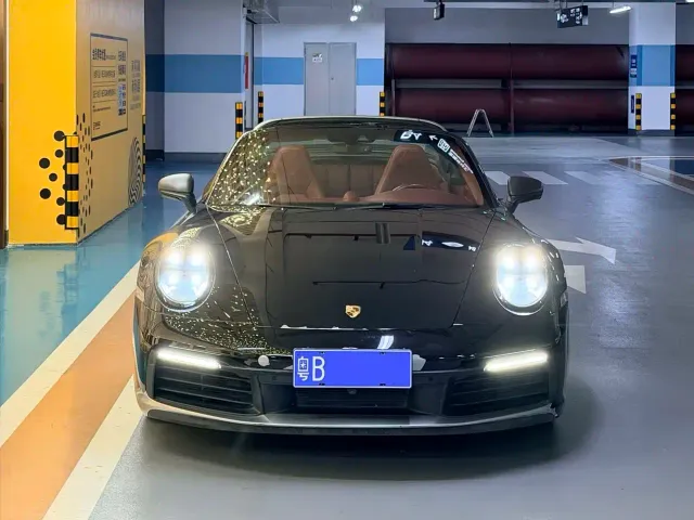 Porsche 911 — Фото автомобиля 3