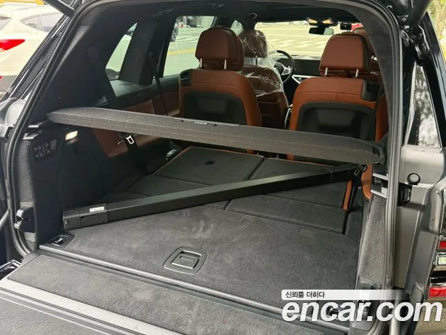 BMW X7 — Фото автомобиля 18
