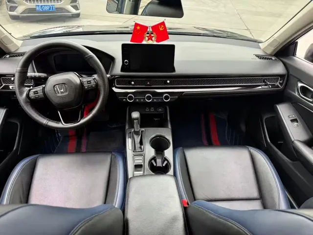 Honda Civic — Фото автомобиля 5