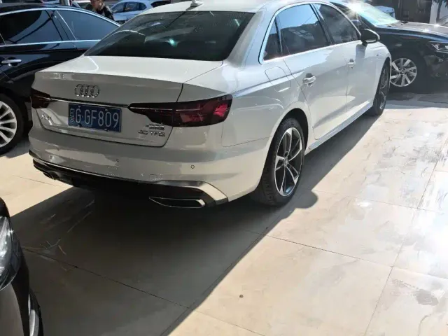 Audi A4L — Фото автомобиля 5