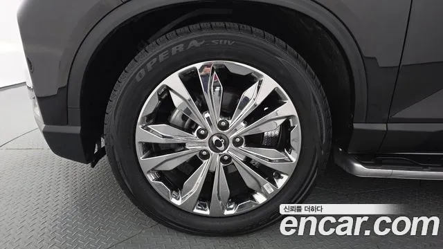 KG_Mobility_Ssangyong Rexton Rexton Arena Дизель 2.2 4WD — Фото автомобиля 3