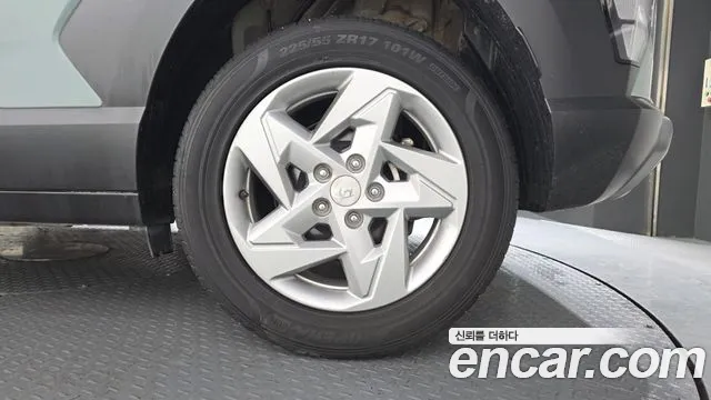 Hyundai Kona Kona (SX2) Бензин 1.6 Turbo 4WD — Фото автомобиля 21