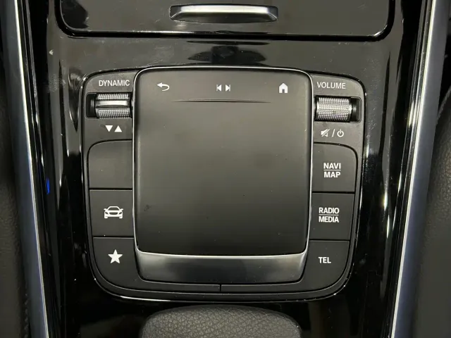 Mercedes-Benz GLA-Class — Фото автомобиля 18