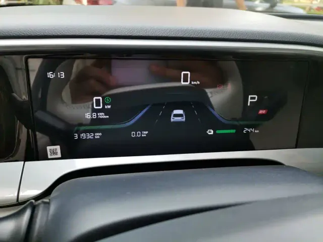 Geely Starry Wish — Фото автомобиля 12