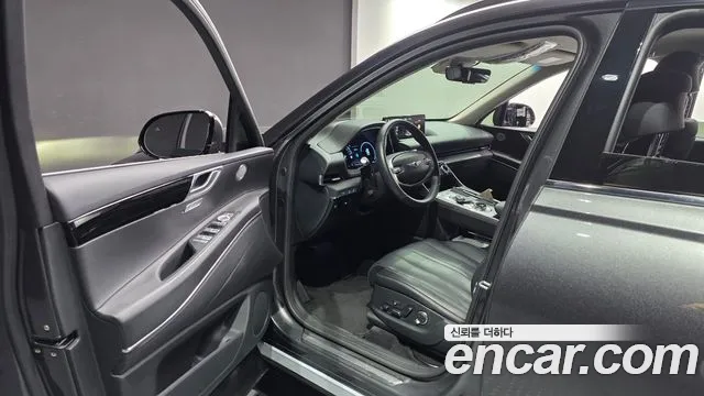 Genesis GV80 2.5T Бензин AWD — Фото автомобиля 10