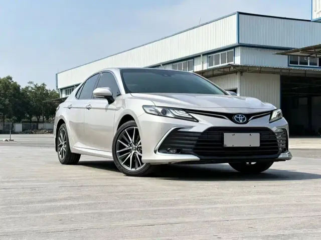 Toyota Camry — Фото автомобиля 5