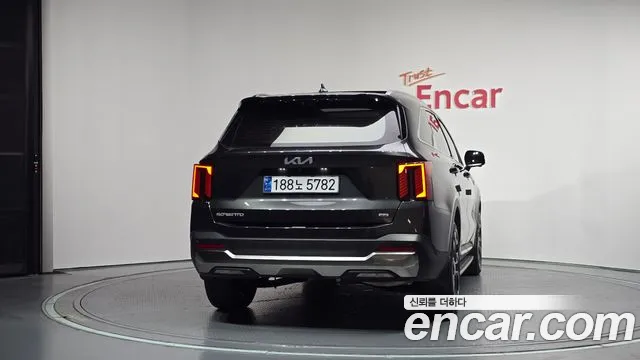 Kia Sorento — Фото автомобиля 4