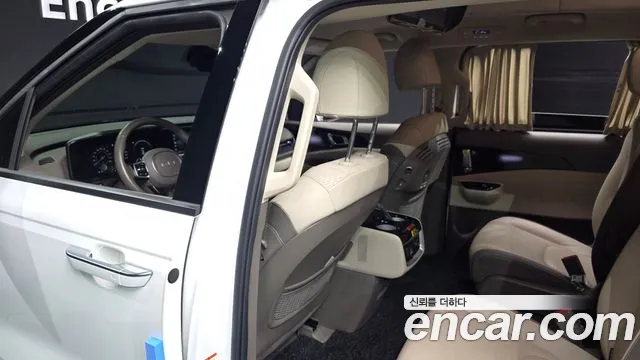 Kia Canival Carnival 4 поколение Бензин 9 мест Hi-Limousine — Фото автомобиля 21