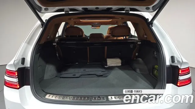 Genesis GV80 — Фото автомобиля 28