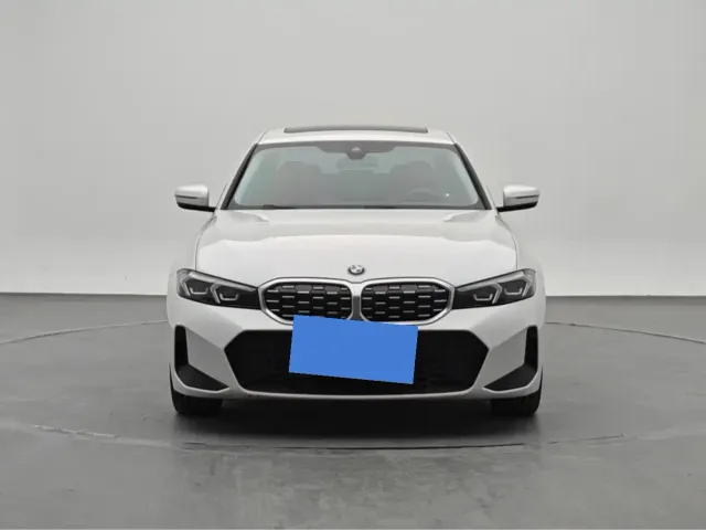 BMW 3 Series — Фото автомобиля 2
