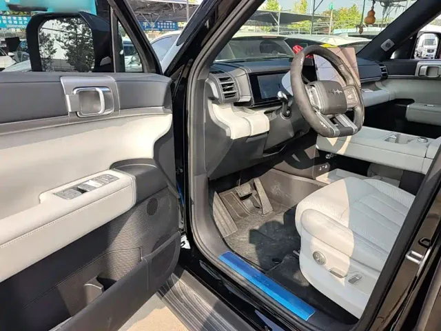 BYD FangChengBao Titanium 7 — Фото автомобиля 15