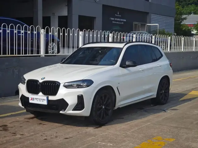 Фотография автомобиля — BMW X3