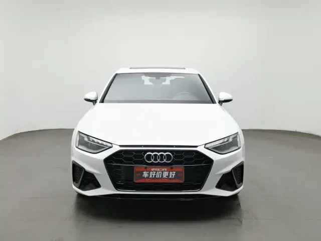 Audi A4L — Фото автомобиля 3