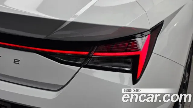 Hyundai Avante CN7 — Фото автомобиля 23