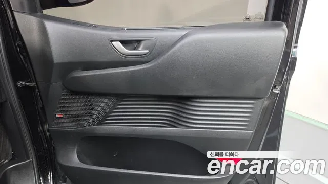 Hyundai Staria — Фото автомобиля 14