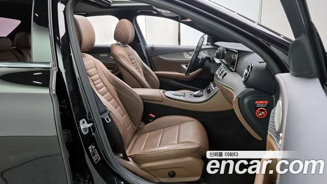 Mercedes-Benz E-Class W213 — Фото автомобиля 10
