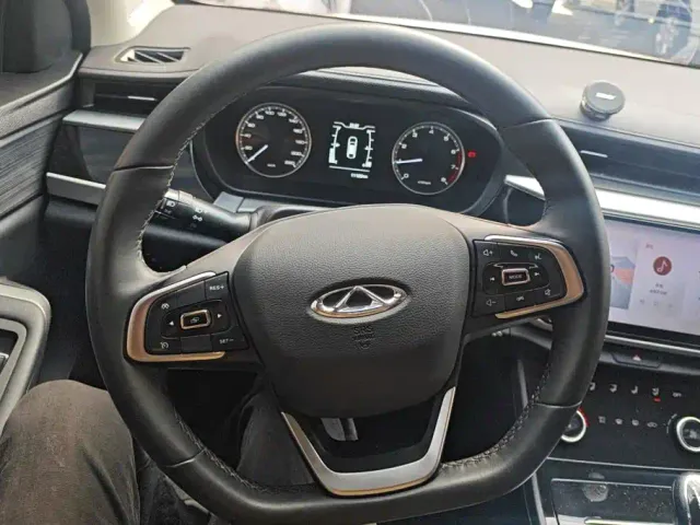 Chery Arrizo 5 — Фото автомобиля 15