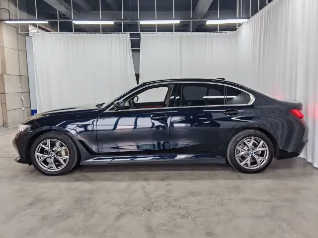BMW i3 — Фото автомобиля 4