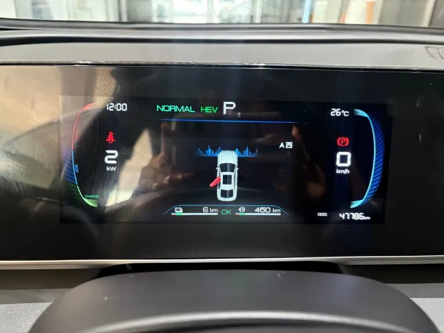 BYD Qin L — Фото автомобиля 14