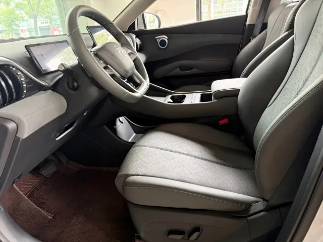 BYD Yuan PLUS — Фото автомобиля 7