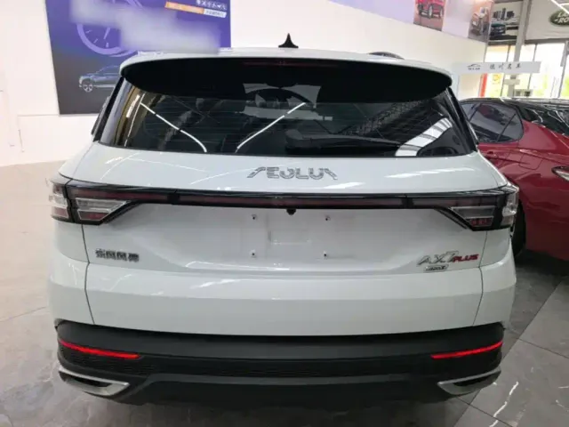 Dongfeng Fengshen AX7 — Фото автомобиля 3