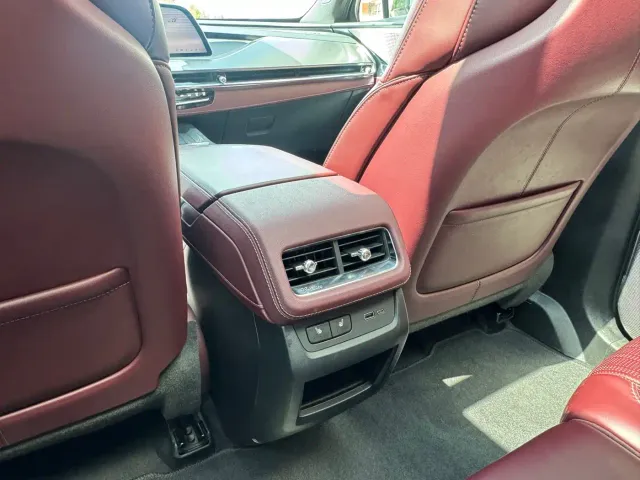 Cadillac XT5 — Фото автомобиля 14
