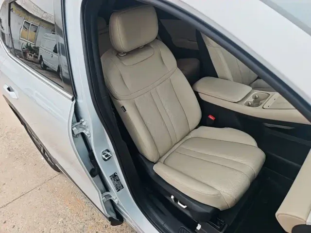 Wuling Starlight S — Фото автомобиля 24