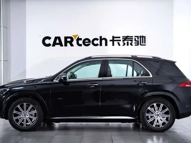 Mercedes-Benz GLE-Class — Фото автомобиля 8