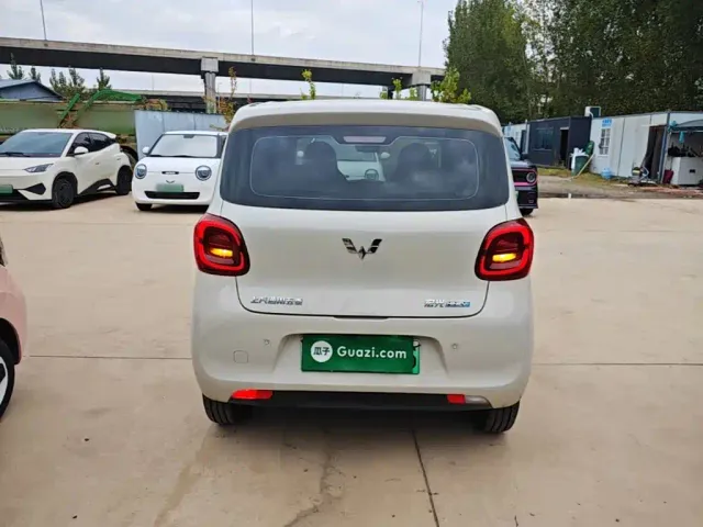 Wuling Hongguang Mini EV — Фото автомобиля 5